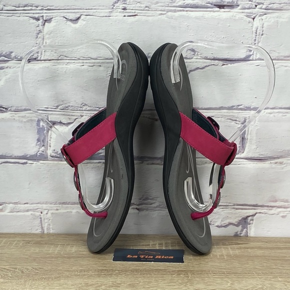 Abeo Pink and Gray Casual Thong Sandals - Picture 5 of 9